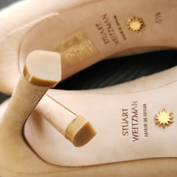Stuart Weitzman Pointed Toe Heels - Picture 10 of 10